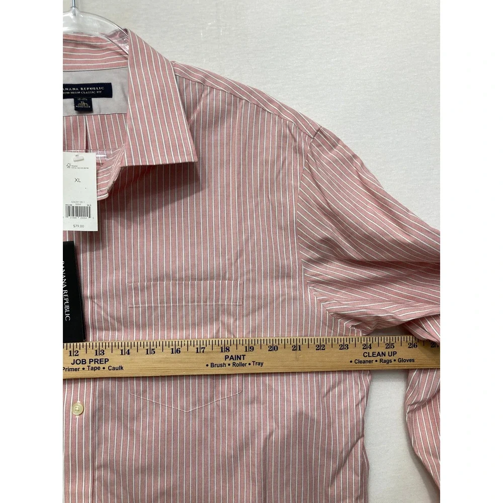 Banana Republic new banana
